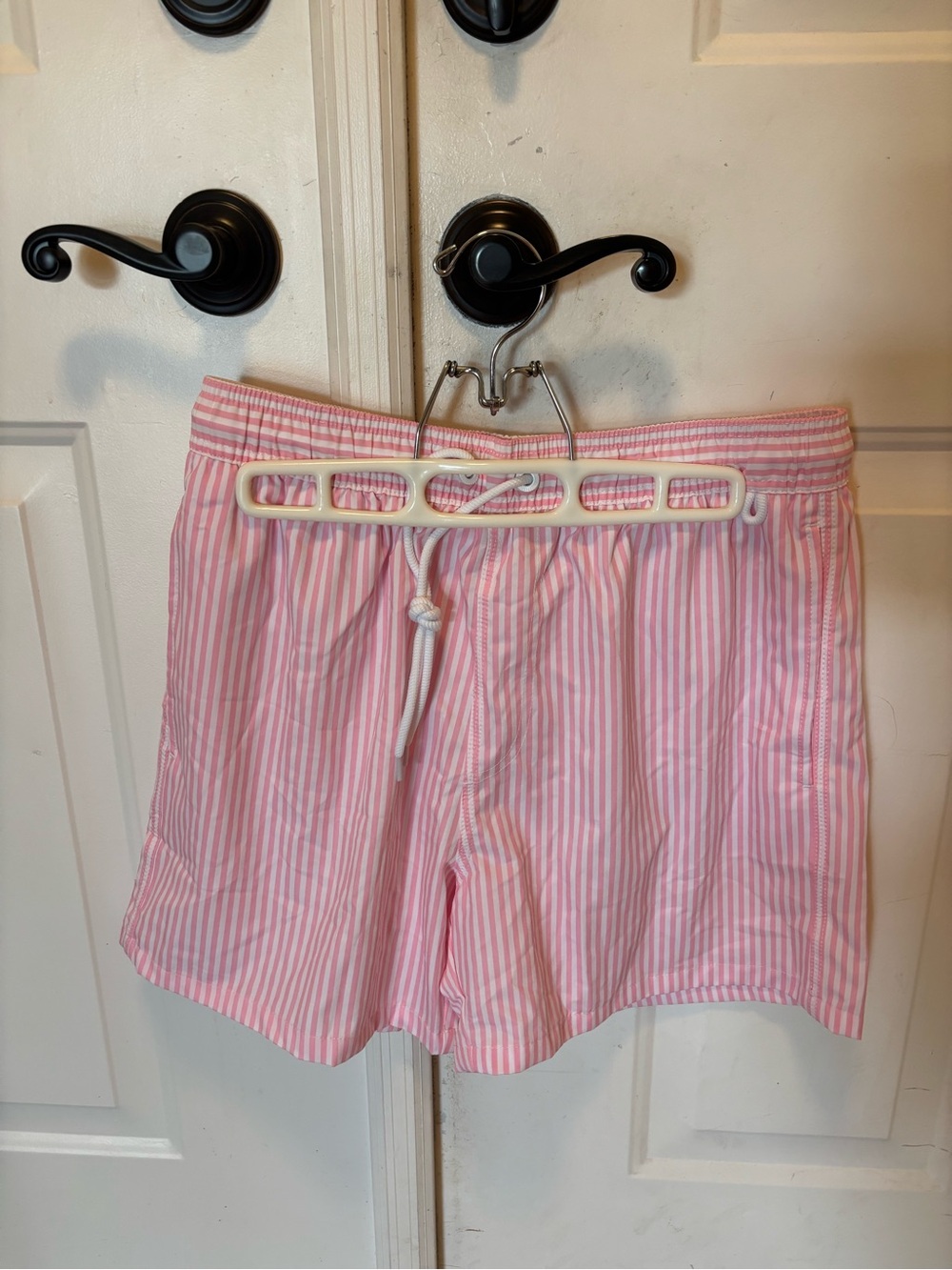 SHEIN Pink and White Striped Men’s Swim Trunks